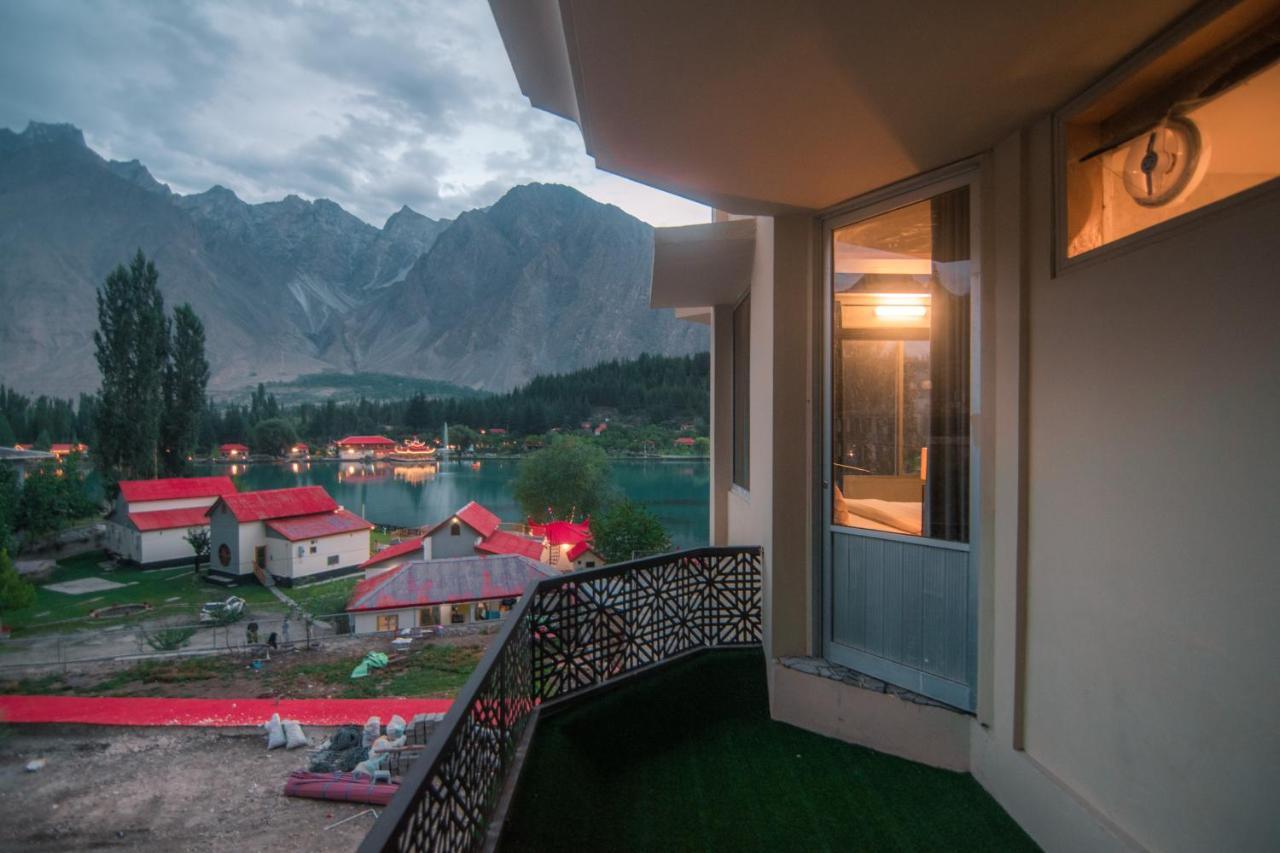 Tibet Hotel Skardu Esterno foto